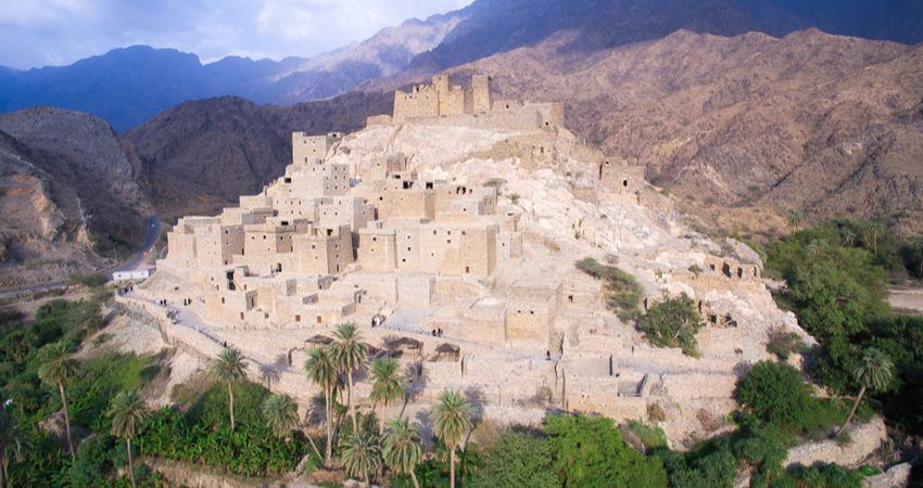 https://zamzam-blog.s3.eu-west-1.amazonaws.com/wp-content/uploads/2022/04/Thee-Ain-Village-1.jpg